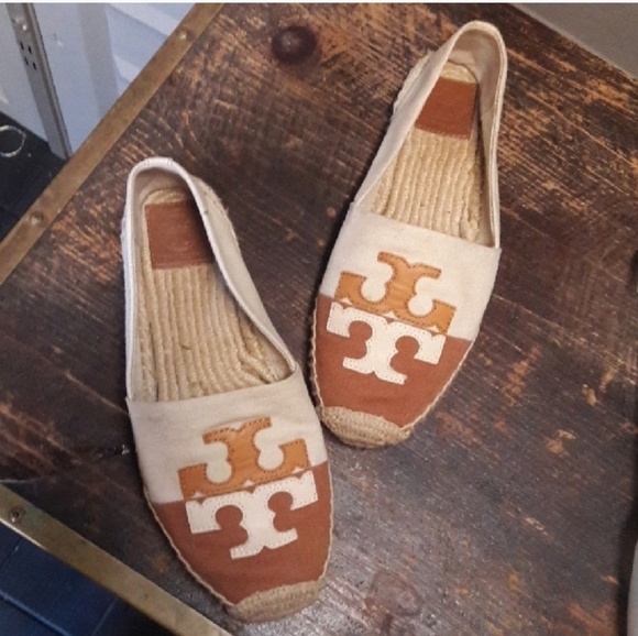 Tory Burch Shoes - Tory Burch Jamie espadrille canvas  shoes size 8.5